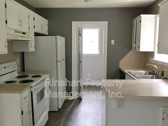 4th image of 1211 Colby Ave