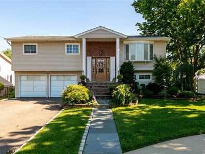 3921 Darby Ln, Seaford, NY, 11783
