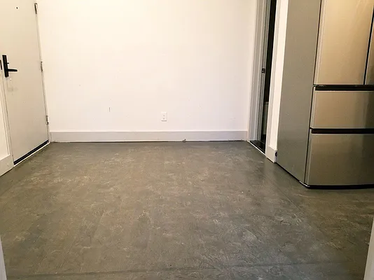 Rented by Dorit Avidar, LREB | media 7