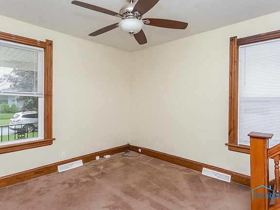4th image of 126 Bergin St
