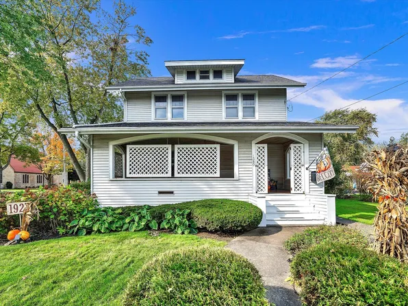 1380 Park St, Crete, IL 60417