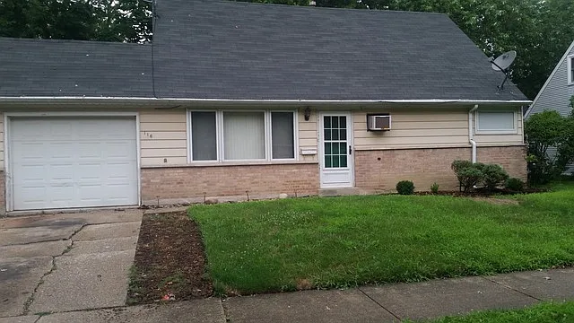 116 Walnut St photo 1