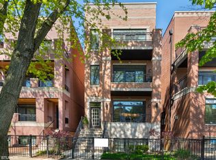2842 N Racine Ave #3, Chicago, IL 60657