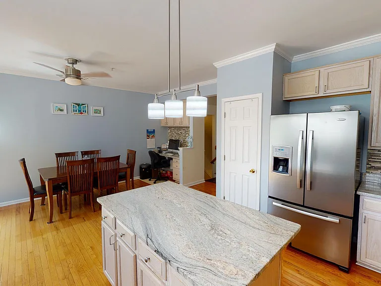 719 Summertime Dr — Photo 14