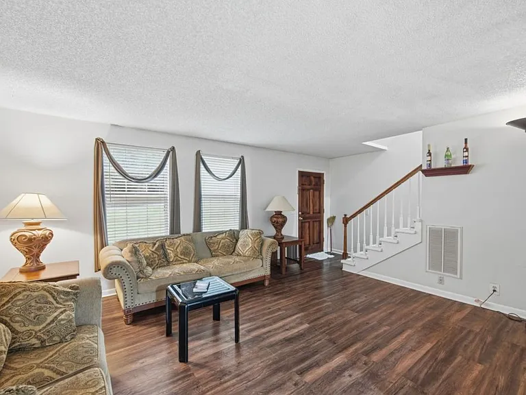 5515 Country Dr #54 — Photo 2