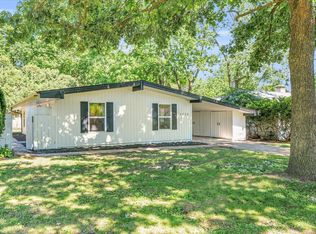 1722 Westhaven Dr, Champaign, IL