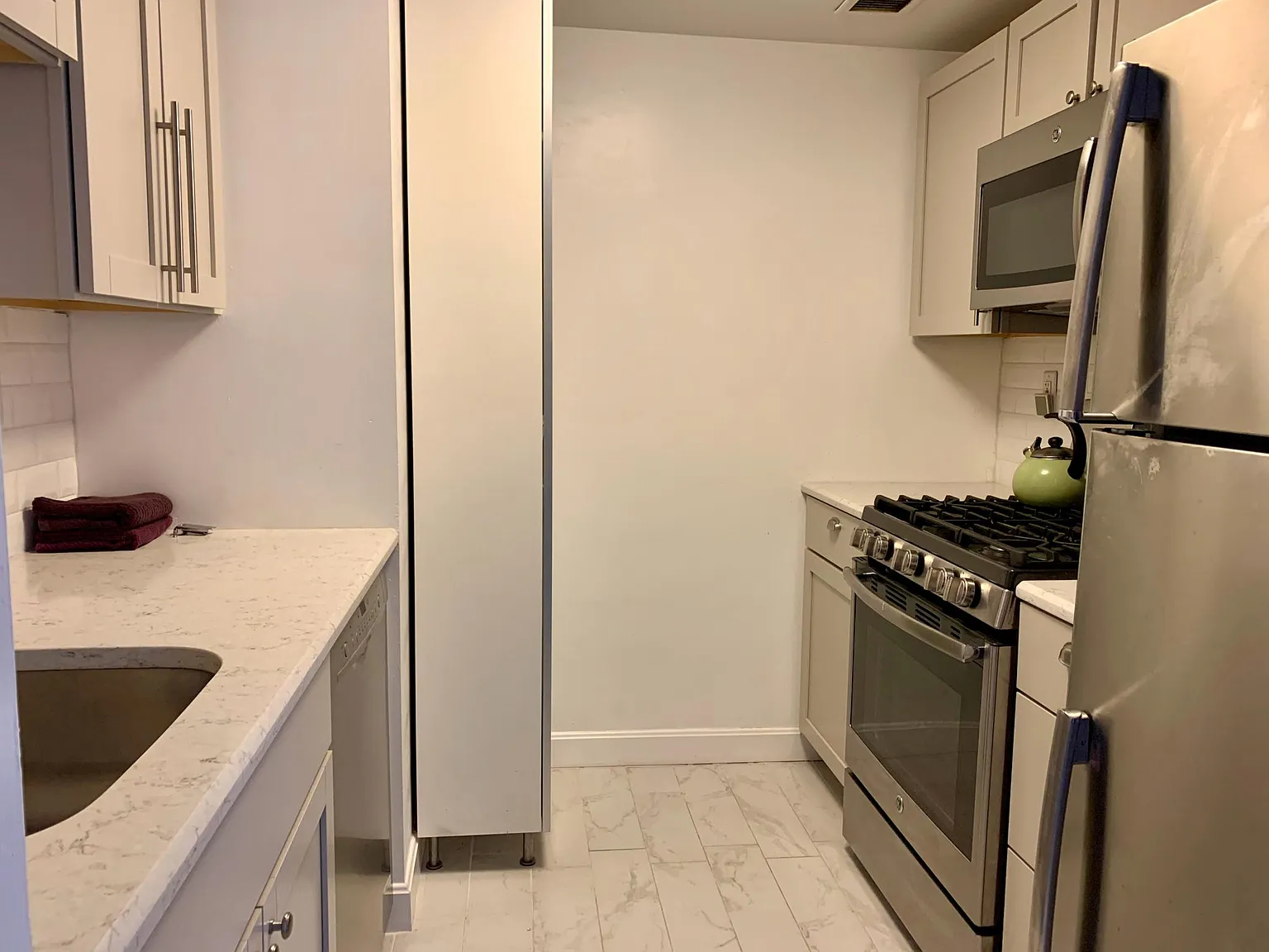 15 N Beacon St — Photo 3