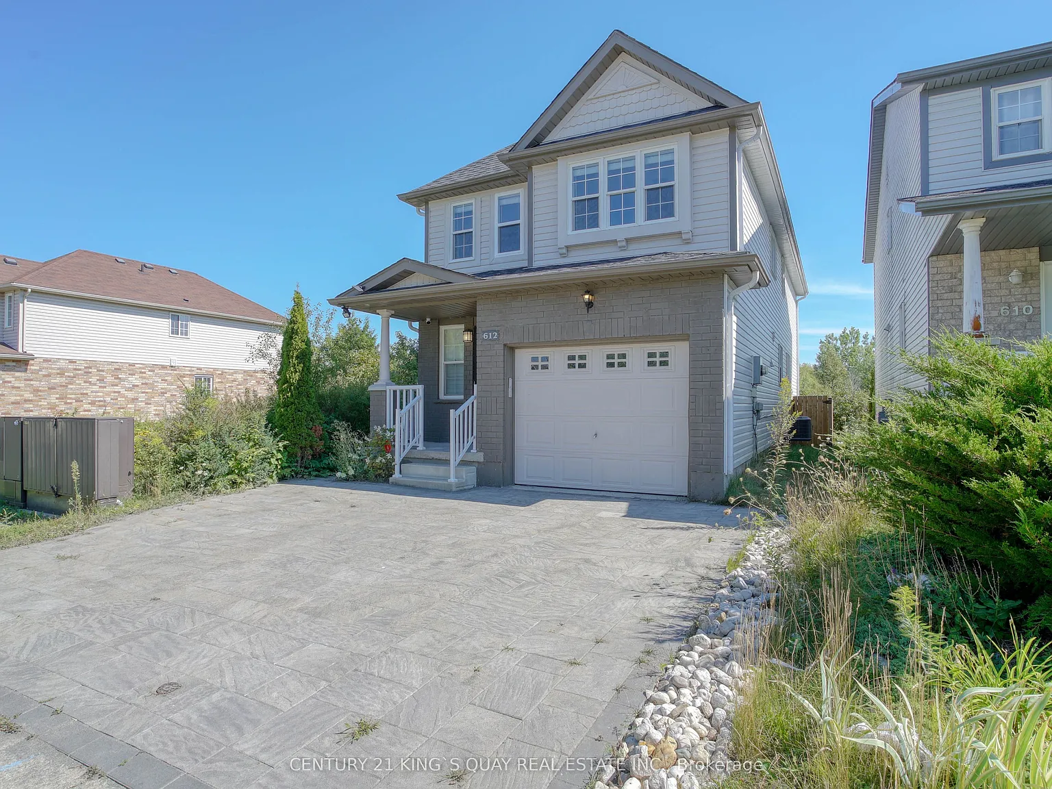 4 bed, $3,200 — Photo 3