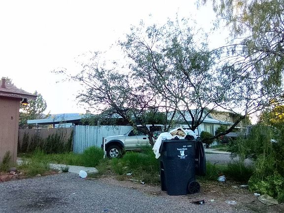 3rd image of 2594 S Mountain View Dr