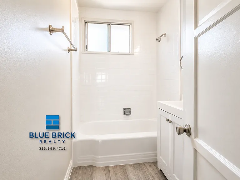 122 N Adams St #18 — Photo 11
