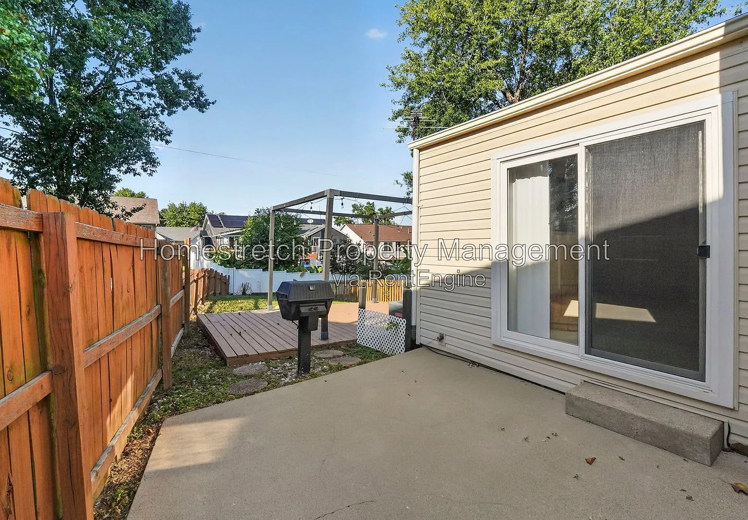 3 bed, 2.0 bath, $2,195 — Photo 4