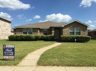 1018 Hollow Oak Rd, Lancaster, TX 75134