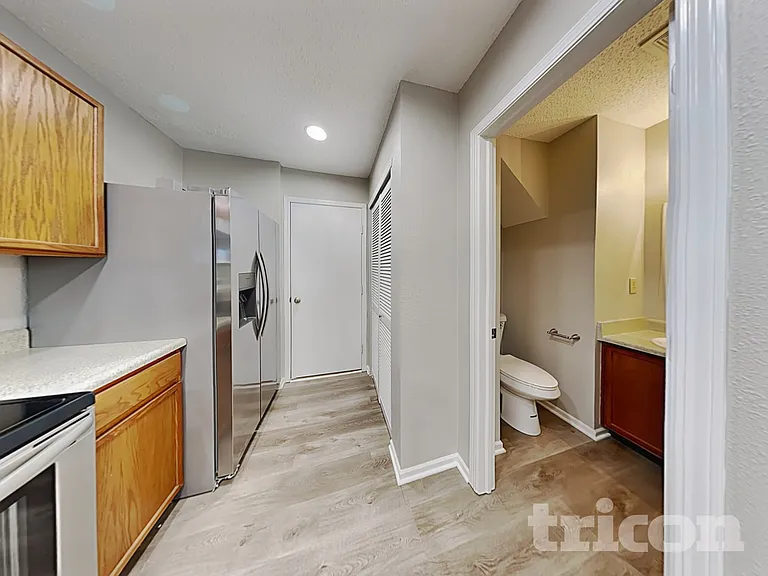 631 Fern St — Photo 5