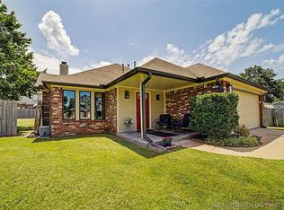 13030 E 77th Ct N, Owasso, OK 74055
