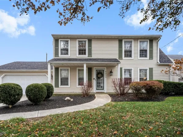 4058 E Lake Rd, Sheffield Lake, OH 44054