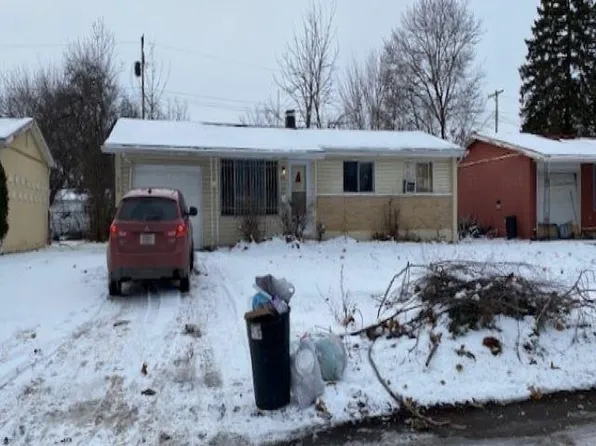 6129 Cypress Dr, Mount Morris, MI 48458