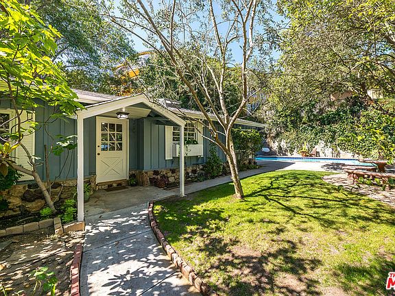 4th image of 7431 Del Zuro Dr