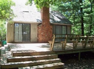189 Norfolk Dr, East Hampton, NY 11937