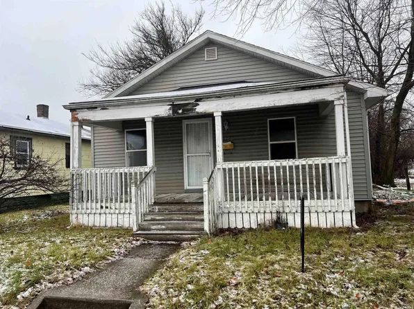 2704 Taylor St, Fort Wayne, IN 46802