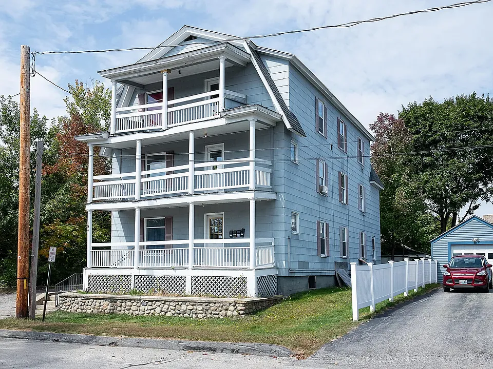 154 Essex Ave #3-3A