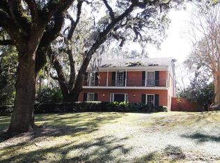 1903 Oak Knoll Dr, Mobile, AL 36607