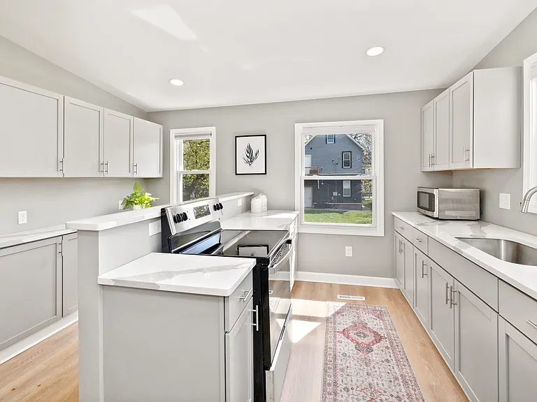 2935B N Richards St #B — Photo 1