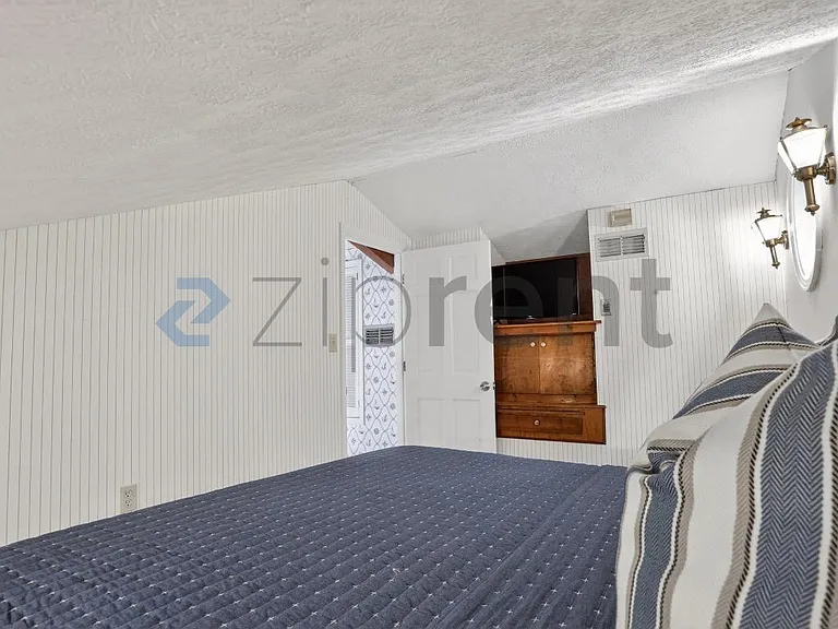 615 Pinecrest Dr — Photo 24
