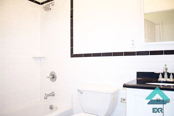 Rented by EXR | media 5