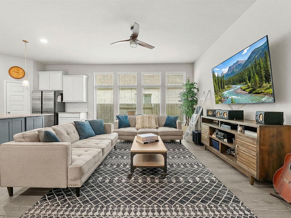 1st image of 24415 Morningside Terrace Ct