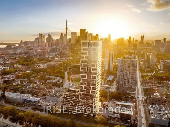 5 Defries St #506, Toronto, ON M5A 0W7