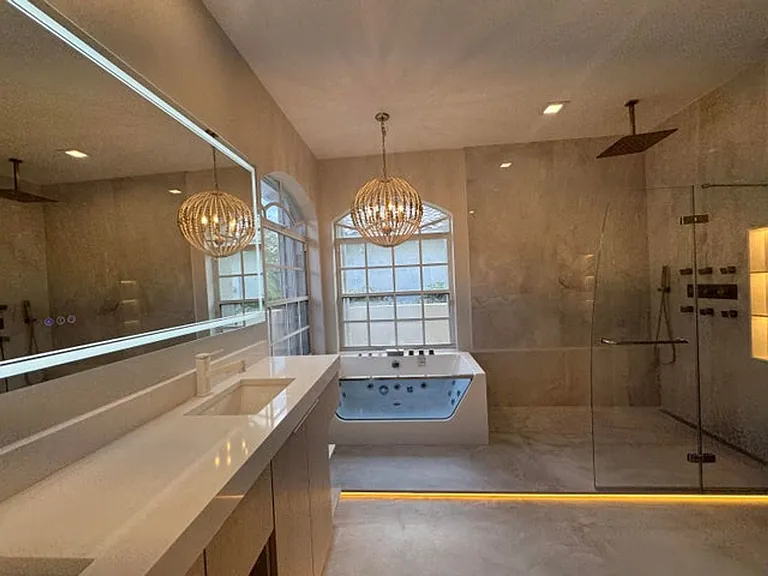 7686 La Corniche Cir — Photo 17