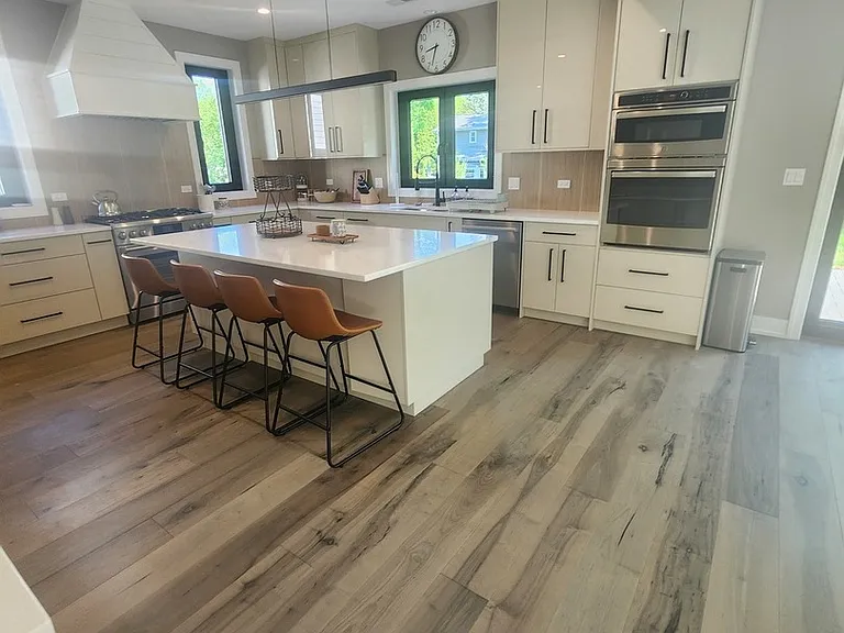 154 Oak St — Photo 11