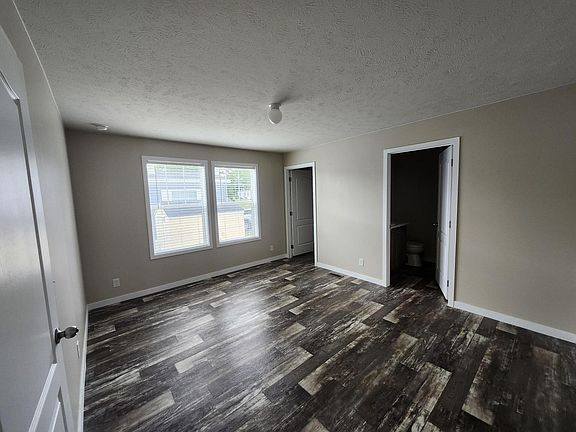 3rd image of 5 Starling Hill Dr #230