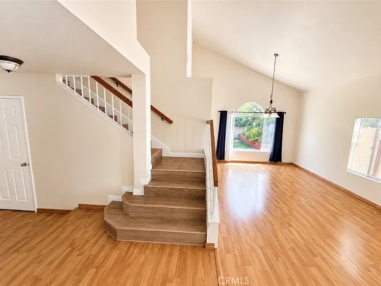 29825 Vail Brook Dr — Photo 2