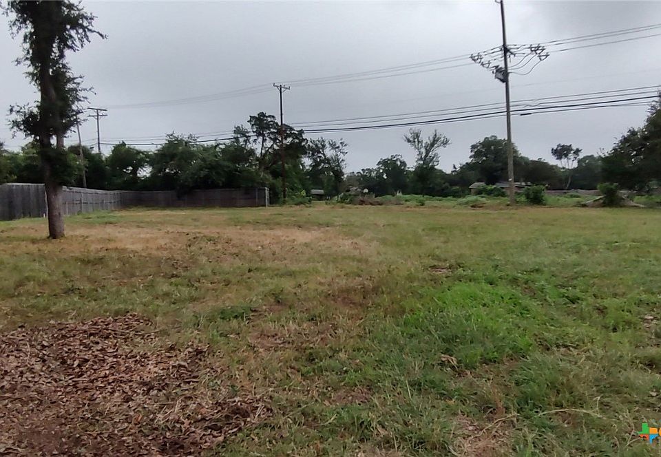 1st image of 2814 Michaels Dr
