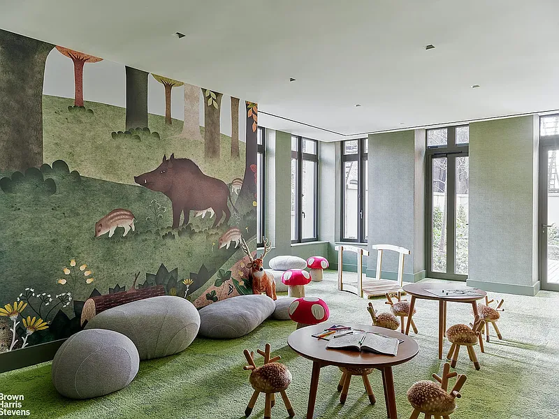 Thumbnail 10