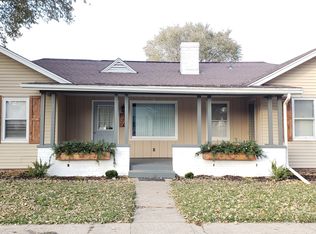 120 W South St, Princeville, IL 61559