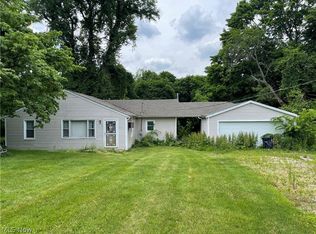 876 Springdale St, Akron, OH 44310