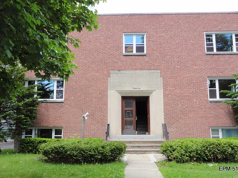 31 Parkwood St #3 — Photo 17