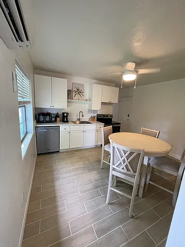 104 W Osceola Ln #A Photo 1