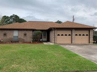 600 Noreda St, Angleton, TX 77515
