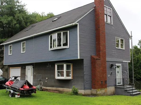 34 Sylvanus Wood Ln, Woburn, MA 01801