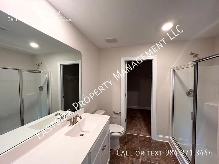 525 Access Dr — Photo 10
