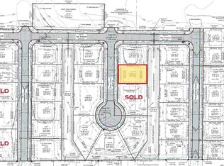 19 Souix Ct, Cedar Falls, IA 50613