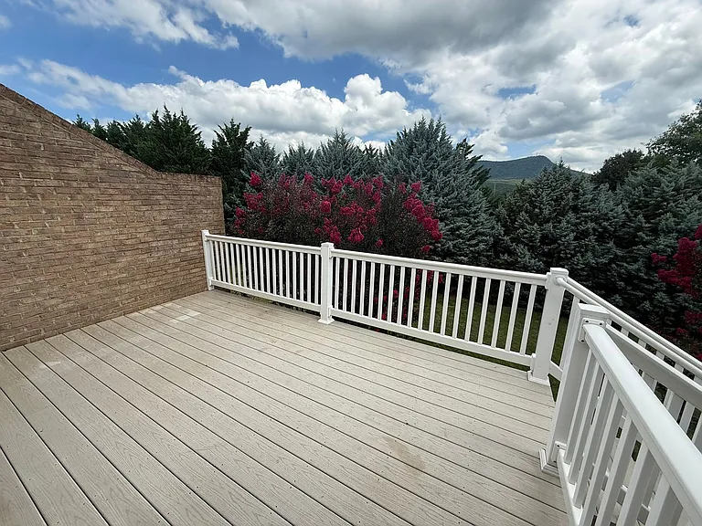 51 Cambridge Cir — Photo 20