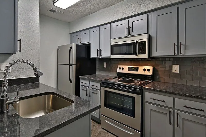 Building Photo - Verde Apartments
