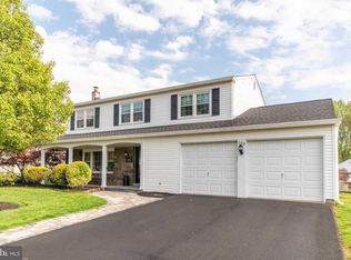 152 Rice Dr, Morrisville, PA 19067