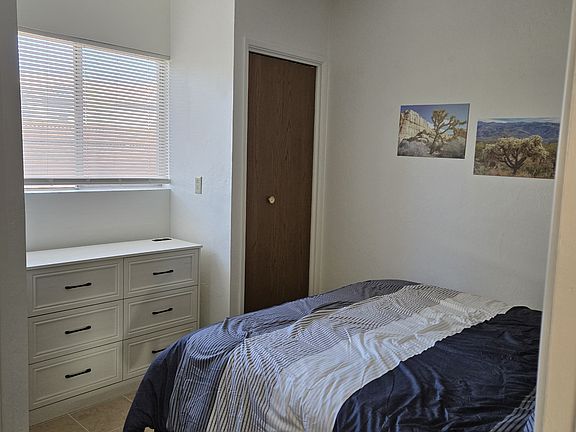 4th image of 88 W River Rd Unit 2