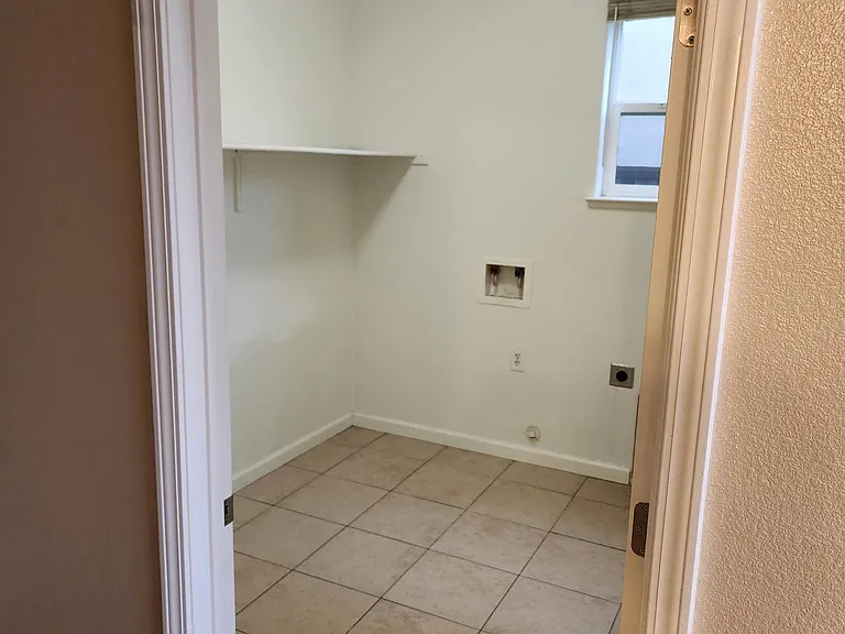3317 Wood Sorrel Dr — Photo 5