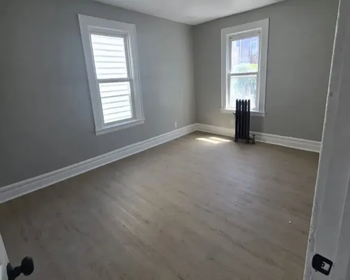 180 Columbia Ave #1L — Photo 7